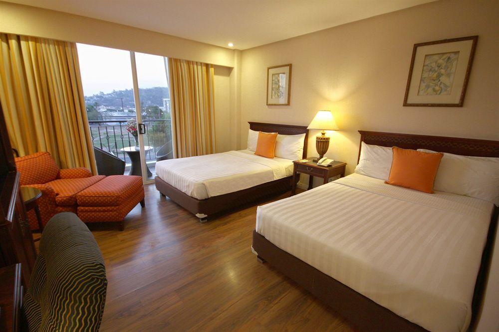 Court Meridian Hotel & Suites Olongapo Exteriér fotografie