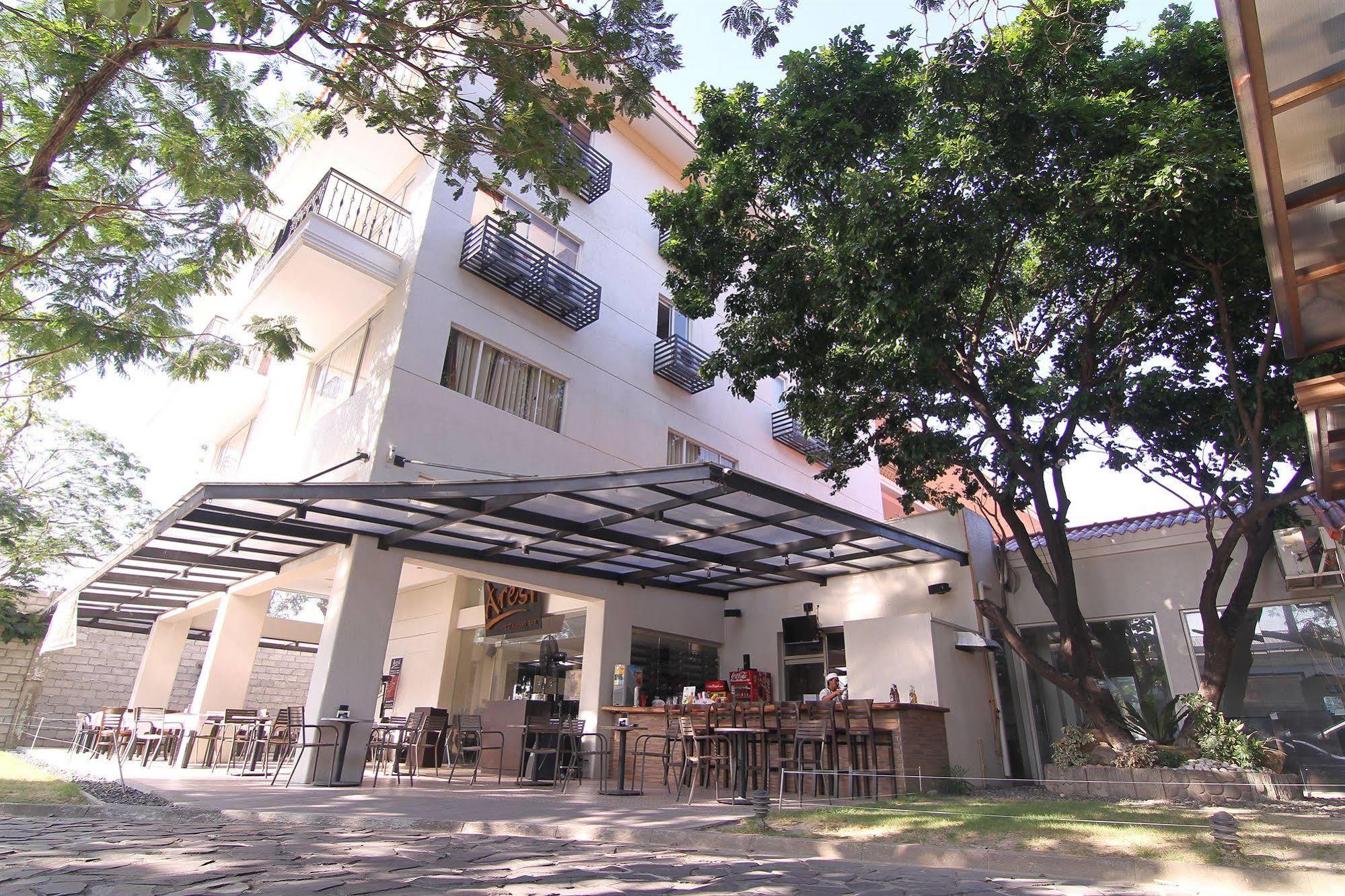 Court Meridian Hotel & Suites Olongapo Exteriér fotografie
